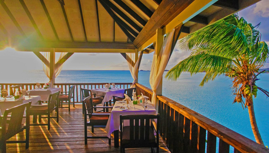 Food & Drinks 3, Cocos Hotel