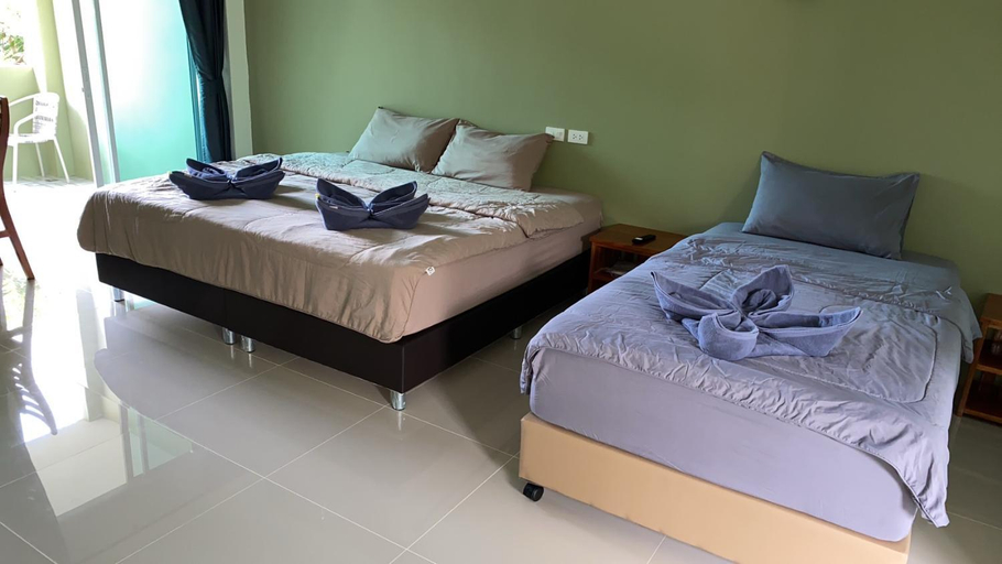 Bedroom 12