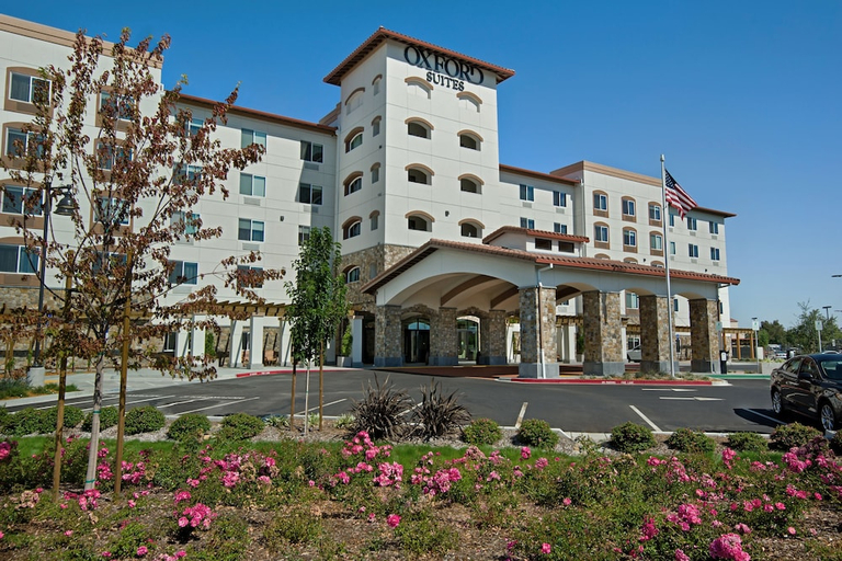 Exterior & Views 1, Oxford Suites Sonoma- Rohnert Park, Sonoma