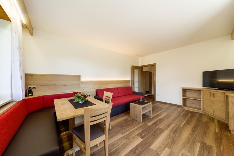 Others 5, Residence Krone, Bolzano