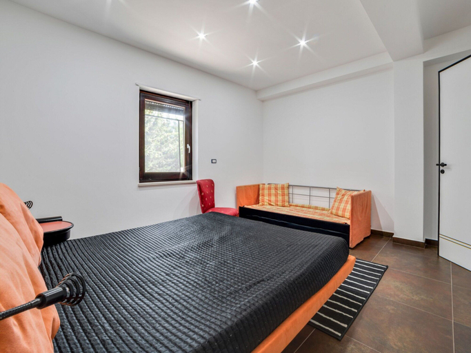 Bedroom 3, Villa in Nissoria With Private Pool, Enna