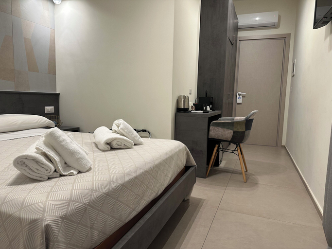 Room 4, Marilu Vacanze, Bari