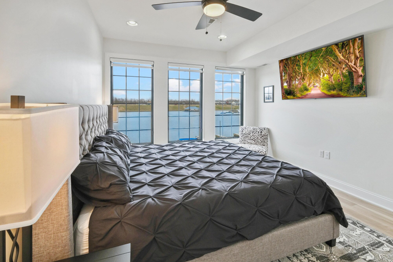Bedroom 3, La Dolce Vita, La Salle