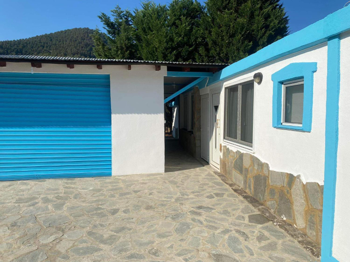 Others 2, STUDIOS TASOS BI, East Macedonia and Thrace