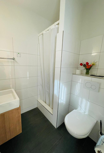 Bathroom 3, Hotel Rossli, Arlesheim