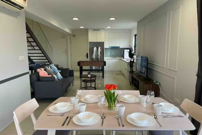 Dining Room 21