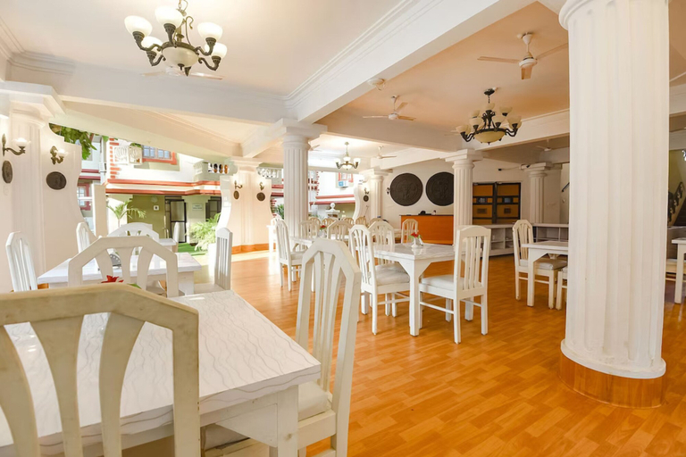 Food & Drinks 3, FabHotel Emerald Highland, North Goa
