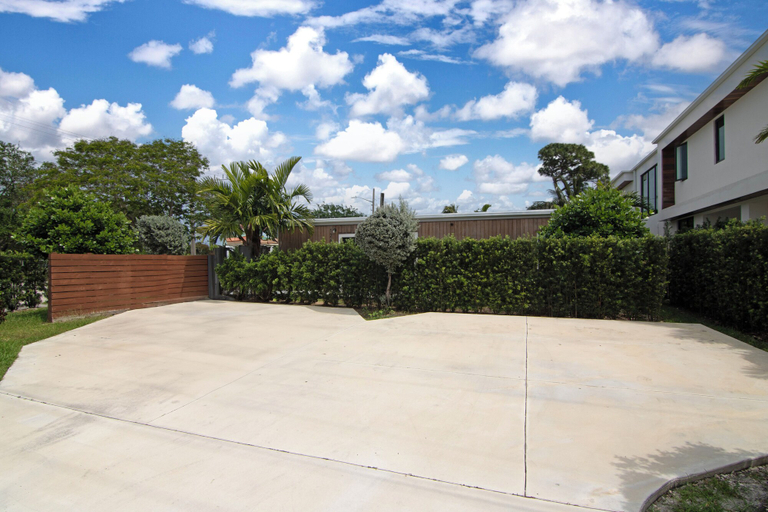 Sport & Beauty, 4BR Sleeps 10 Pet Friendly w/ Bbq!, Broward