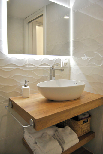 Bathroom 5, Sorriso 98 B&B, Napoli