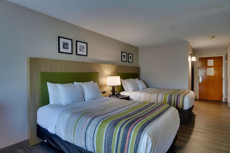 Bedroom 3, Country Inn & Suites By Radisson, Savannah Gateway, GA, Chatham