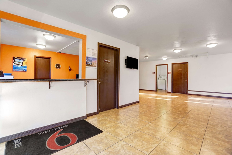 Others 5, Motel6 Silver City, NM, Grant