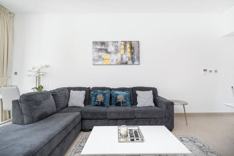 Others 5, Czechin - LIV Residence, Dubai