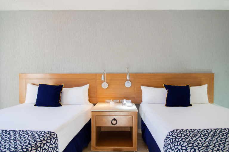 Bedroom 4, Plaza Pelicanos Club Beach Resort All Inclusive, Puerto Vallarta