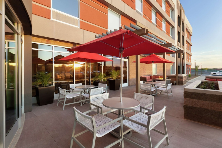 Food & Drinks, Home2 Suites by Hilton Scottsdale Salt River, Maricopa