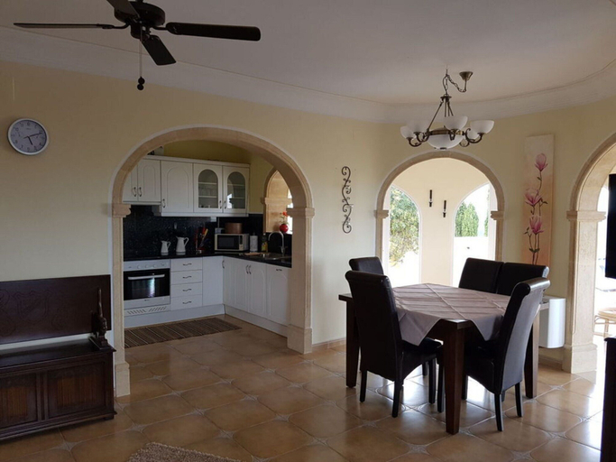 Dining 3, en la Montana Comfortable Holiday Residence, Alicante