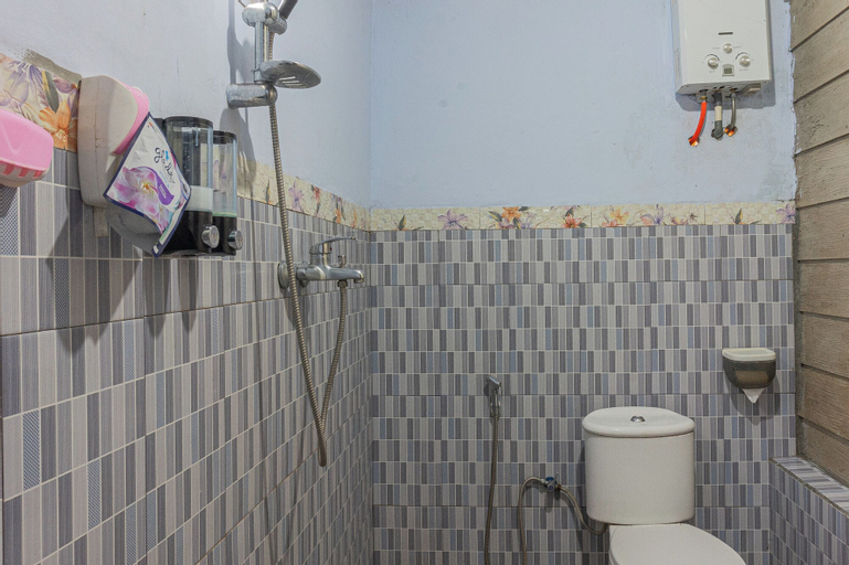 Bathroom 5
