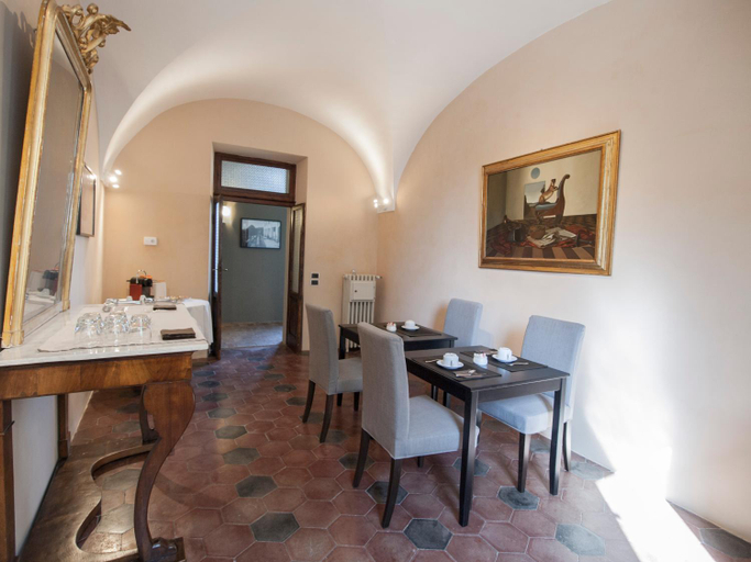 Food & Drinks, Novecento, Frosinone