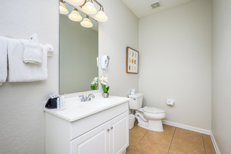 Bathroom 4, New Listing, Beautiful Townhome, Vista Cay - 4023, Orange
