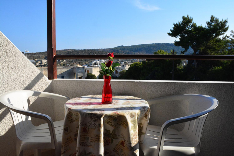 Others 5, Voula Apartments, Attica