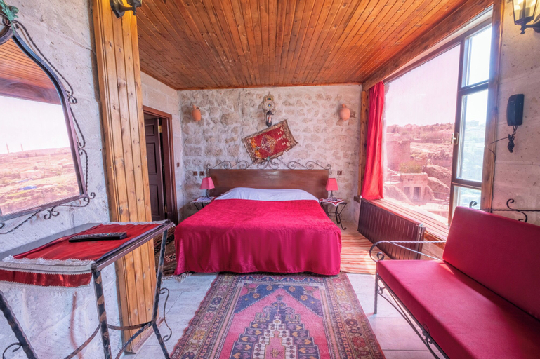 Bedroom 25