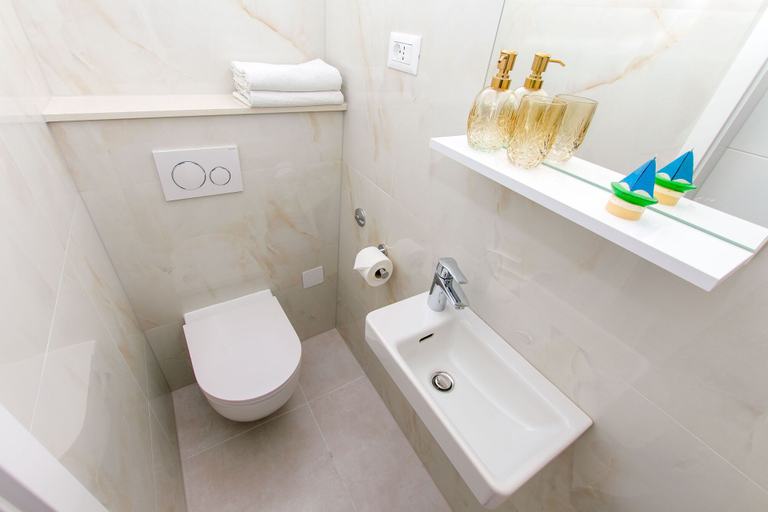 Bathroom 3, Apartment Marija, Dugi Rat