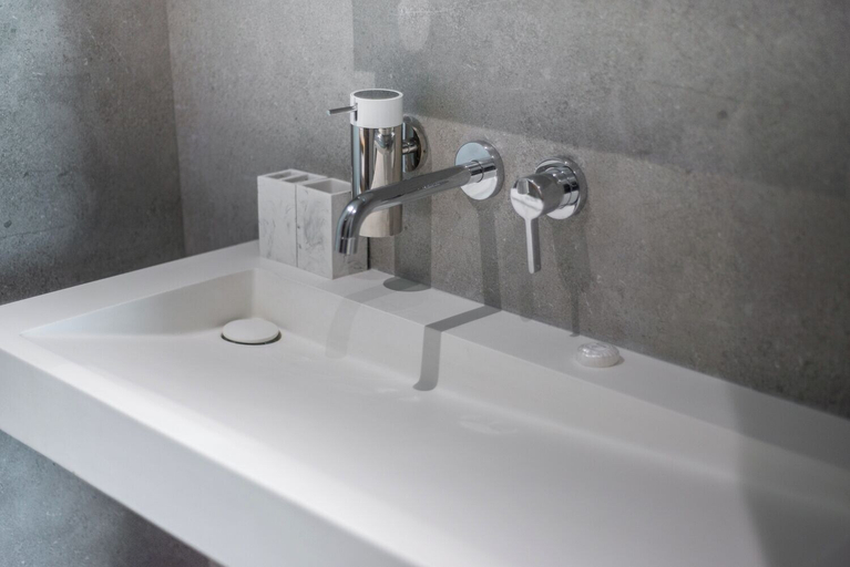 Bathroom 4, Czechin - Signature Livings