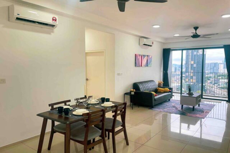 Dining Room 18
