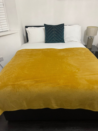 Bedroom 2, The Luxury Holiday Home, Trafford