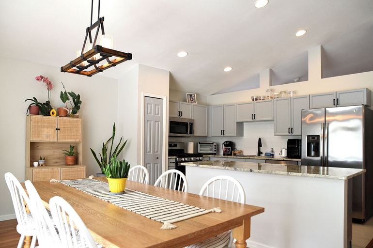 Others 5, Artisan Poolside Paradise near Disney, Lake