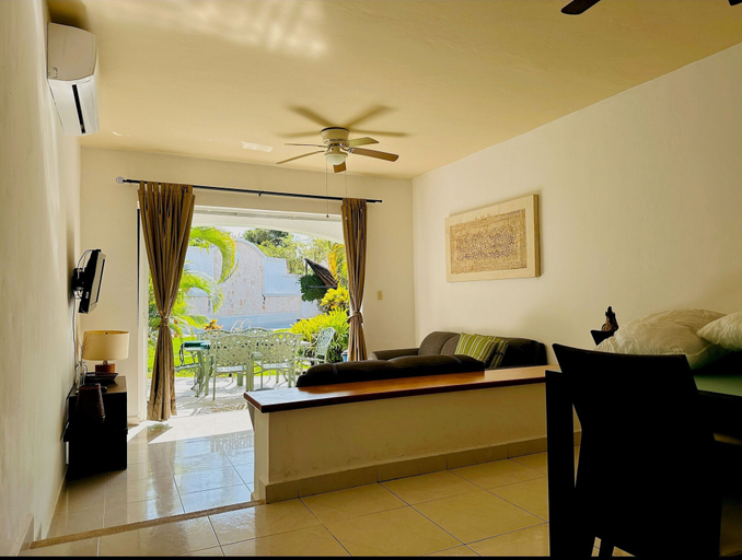 Others 5, 8 Pax Basic Pool Villa, Cozumel
