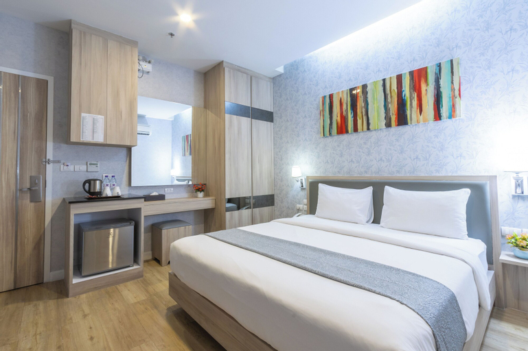 Bedroom 6