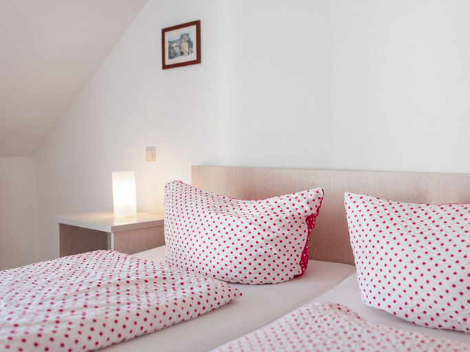 Bedroom 5, Spa Apartment, Bad Durrheim, Schwarzwald-Baar-Kreis