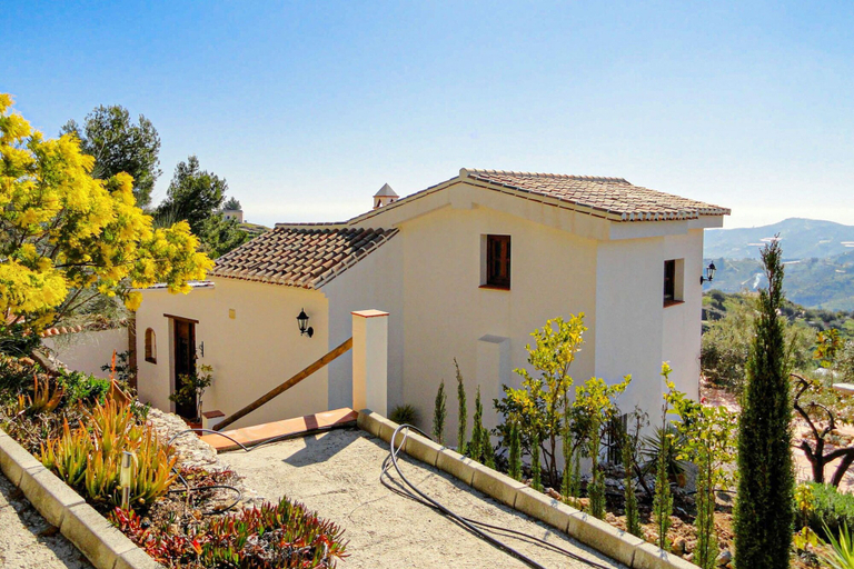 Room 3, Cortijo Dos Pinos in Frigiliana, Málaga