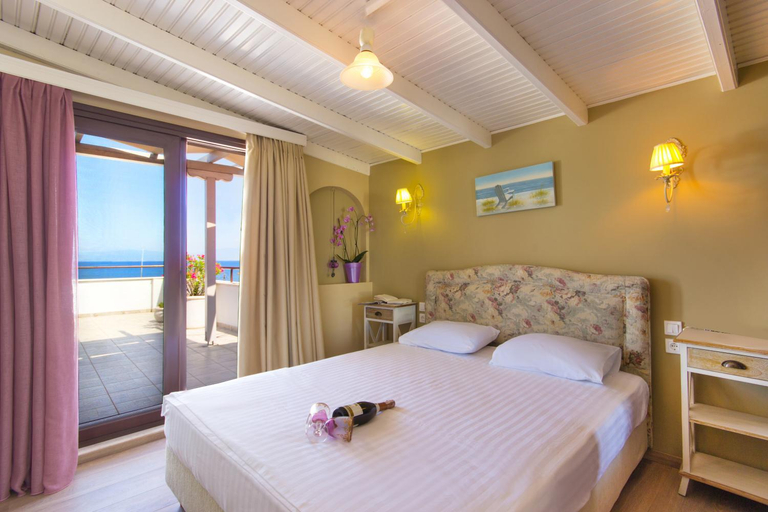 Bedroom 3, Hotel Galini, East Macedonia and Thrace