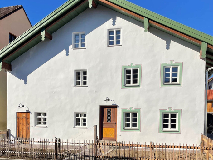 Primary image