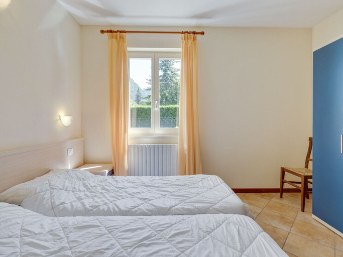 Bedroom 4, Apartment on Lake Idro With Pool, Brescia