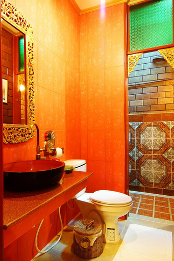 Bathroom 4, Irawadee Resort, Mae Sot