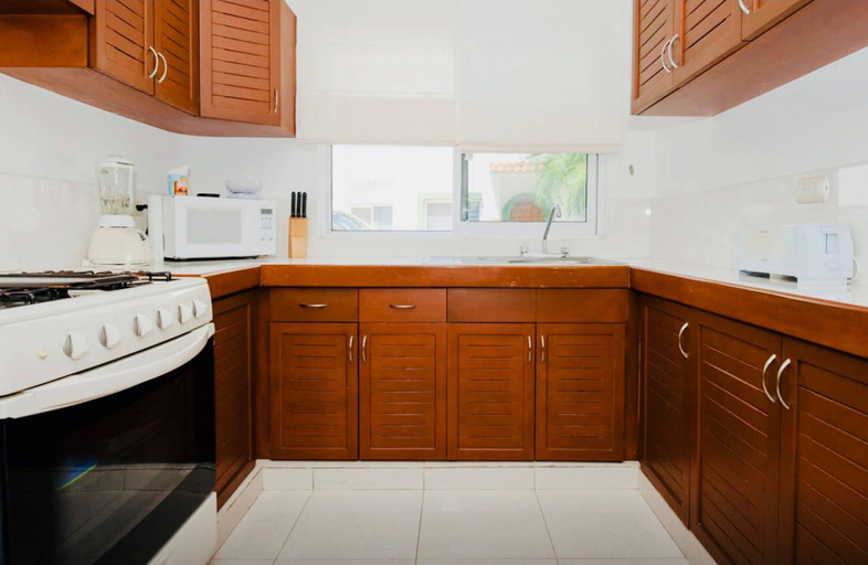 Others 5, 11 Pax Comfort Pool Villa, Cozumel