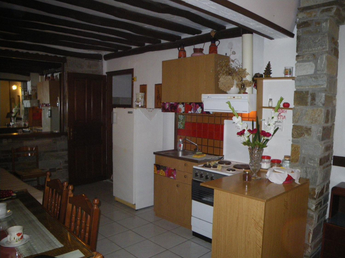 Others 4, Villa Georgie, Thessaly
