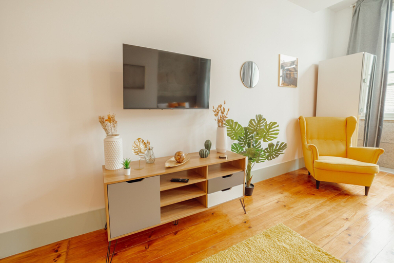Room 4, Downtown Suite E by Vacationy, Porto