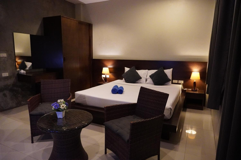 Bedroom 6
