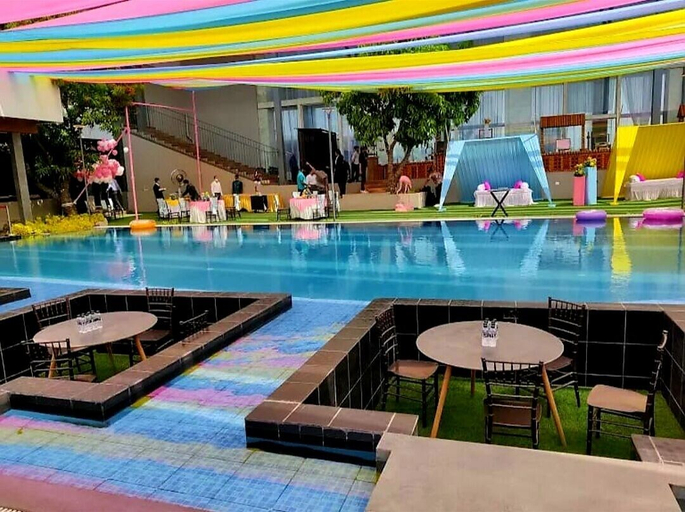 Sport & Beauty, THE DEMOCRACY HOTEL & RESORT, Nashik