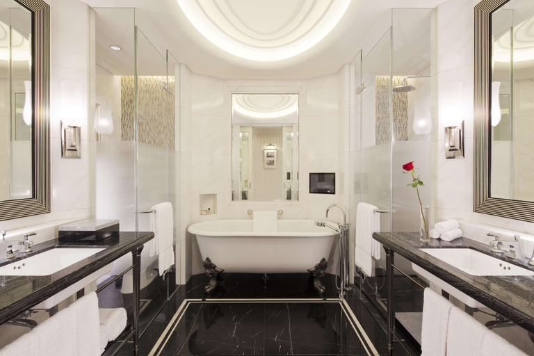 Bathroom 5, Fairmont Peace Hotel on the Bund, Shanghai