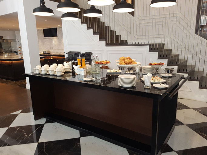 Food & Drinks 5, Yangon Excelsior Hotel, Yangon