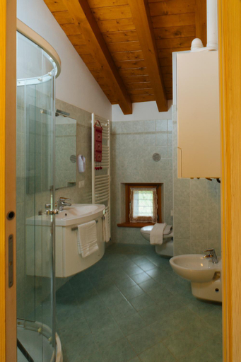 Bedroom 3, Albergo Diffuso Polcenigo C. Zoldan, Pordenone