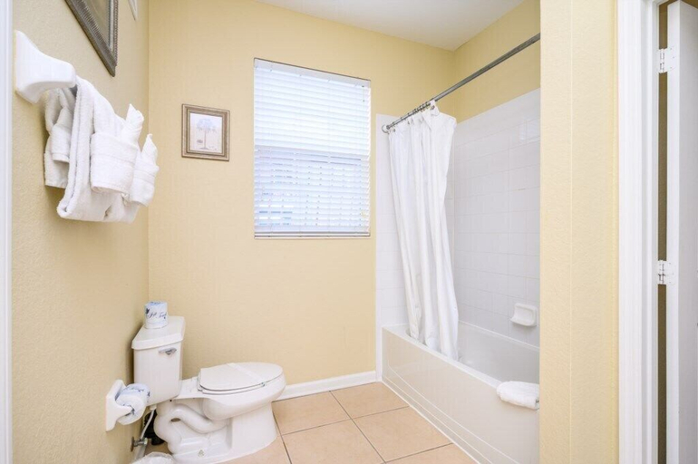 Bathroom 5, New Listing Beautiful Condo, Vista Cay - 3017, Orange