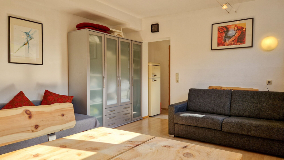 Bedroom 3, Apartment CityXpress TOP 18, Zell am See