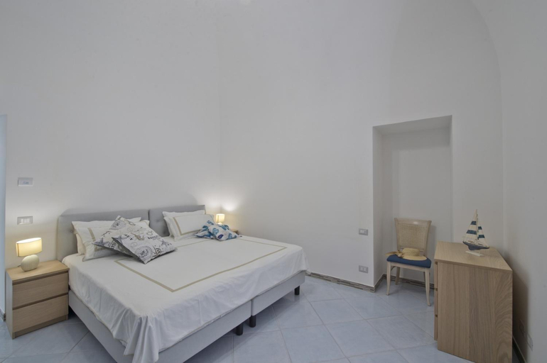 5, Casa Lisuccia, Salerno
