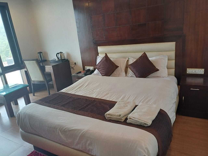 Bedroom, Hotel Value and Spa, Dehradun