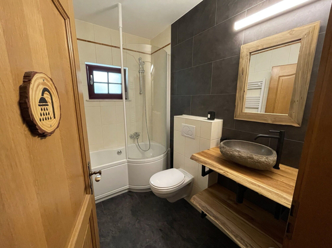Bathroom 5, Villa With Garden by the River and a View in Sankt Vith, Liège